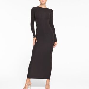 SKIMS Fits Everybody Crewneck Maxi Dress Onyx Bodycon Minimalist Chic Staple Sm